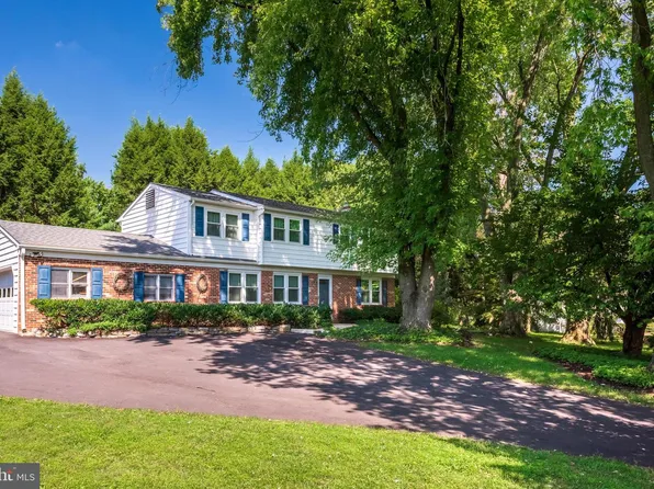 891 King Rd, Malvern, PA 19355
