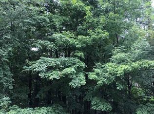 1619 Crestview Dr, Wausau, WI 54403