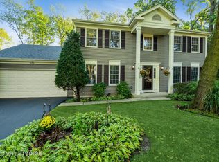 3206 Carriage Hill Rd, Island Lake, IL 60042