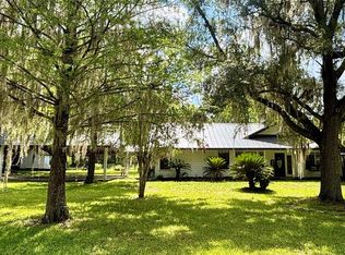 22929 E County Road 1474, Hawthorne, FL 32640