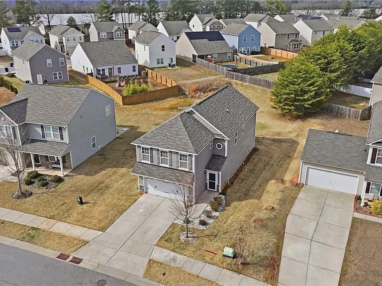849 Bitting Hall Dr — Photo 45