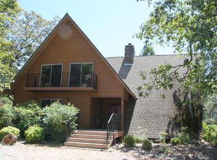 19754 Solus Campground Rd, Lakehead, CA 96051