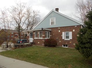 126 W Union St, Pittsfield, MA 01201