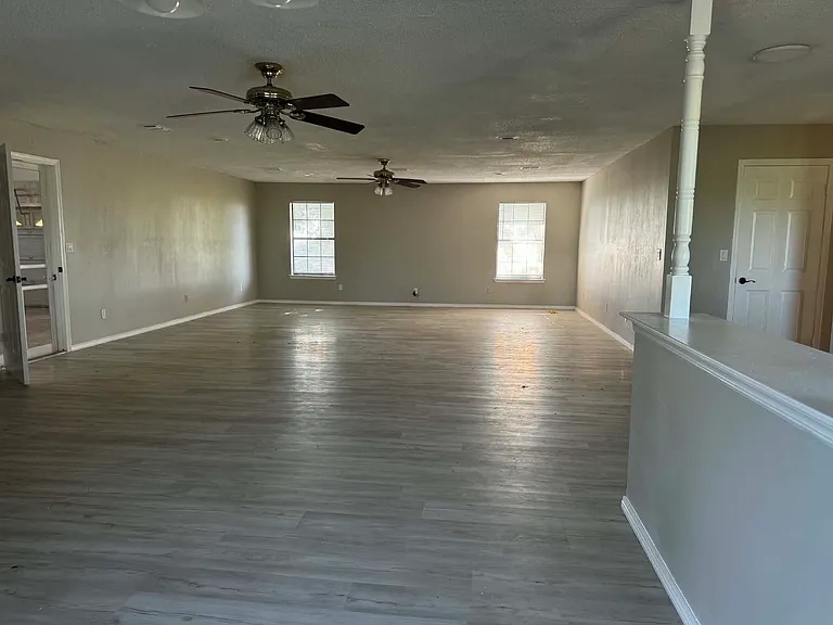 3297 Cordell Rd — Photo 5