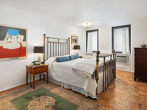 5th image of 45 Sutton Pl S APT 1B