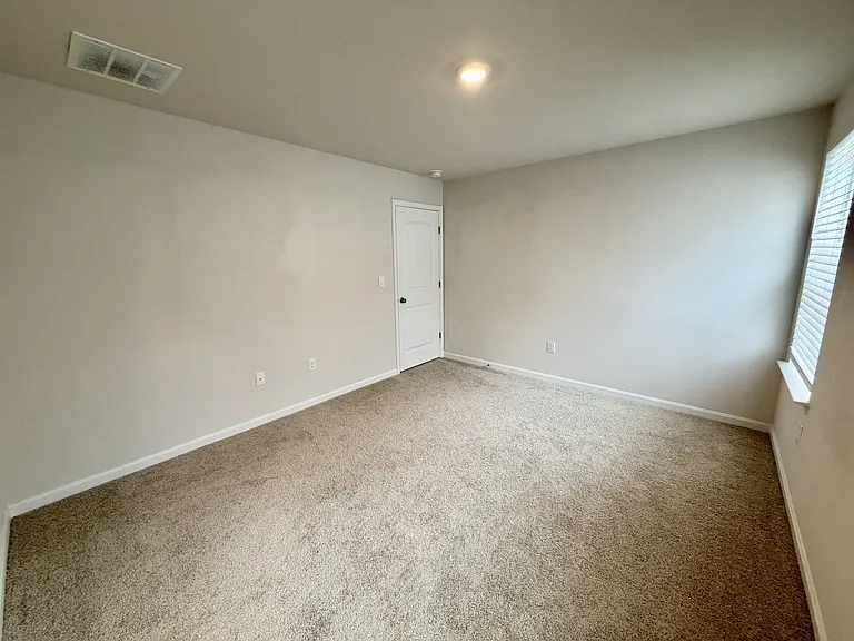 633 Currant Cir — Photo 20