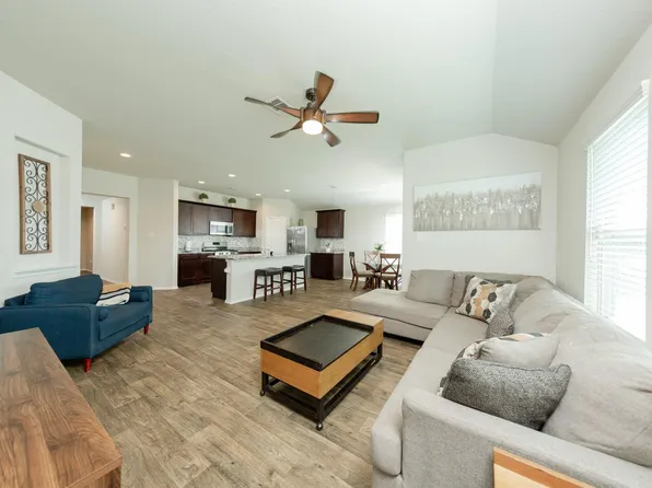 1830 Glademeadow Ln, Rosenberg, TX 77469