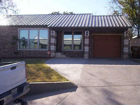 2nd image of 803 W 14th St