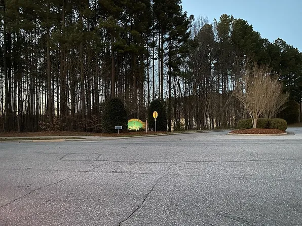 115 Medinah Dr, Winston Salem, NC 27107