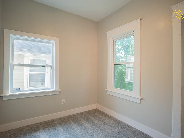 3509 E 67th St — Photo 15