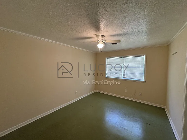 577 Dryden Ave — Photo 15
