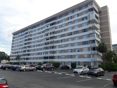 4200 NE Hillcrest Dr #904, Hollywood, FL, 33021