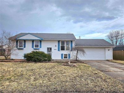 2279 Adams St, Lorain, OH, 44052