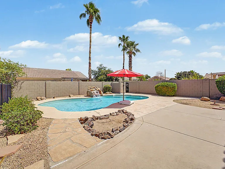 1292 W Longhorn Dr — Photo 34