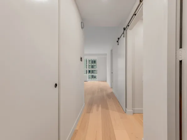 146 West 57th Street image 12 of 35