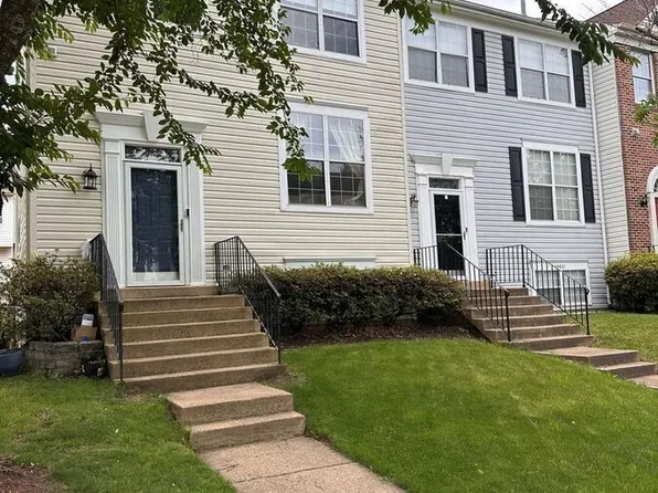 14619 Flower Hill Dr, Centreville, VA 20120