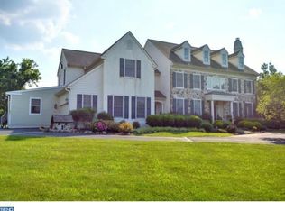 1017 Madison Ln, Newtown Square, PA 19073