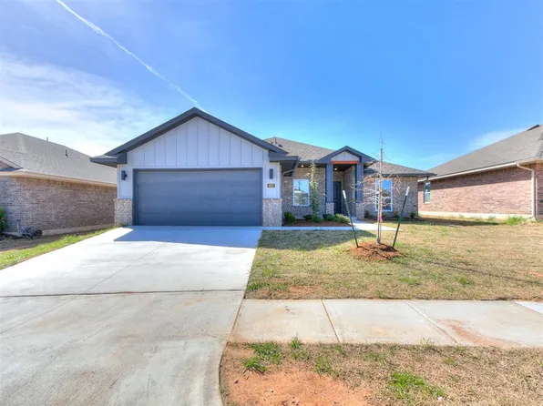 1017 Redwood Creek Dr, Yukon, OK 73099