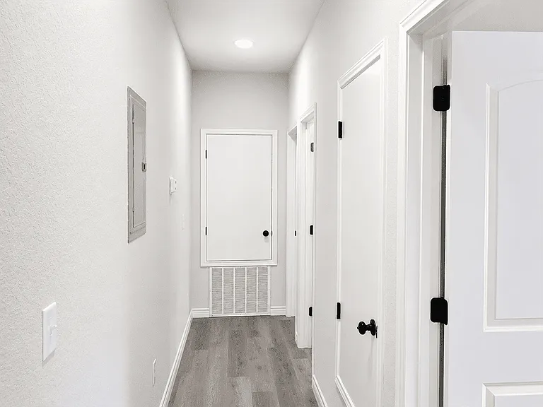 7602 Windsor Oaks #2 — Photo 10