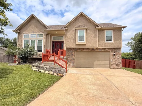 865 N Mulberry St, Gardner, KS 66030