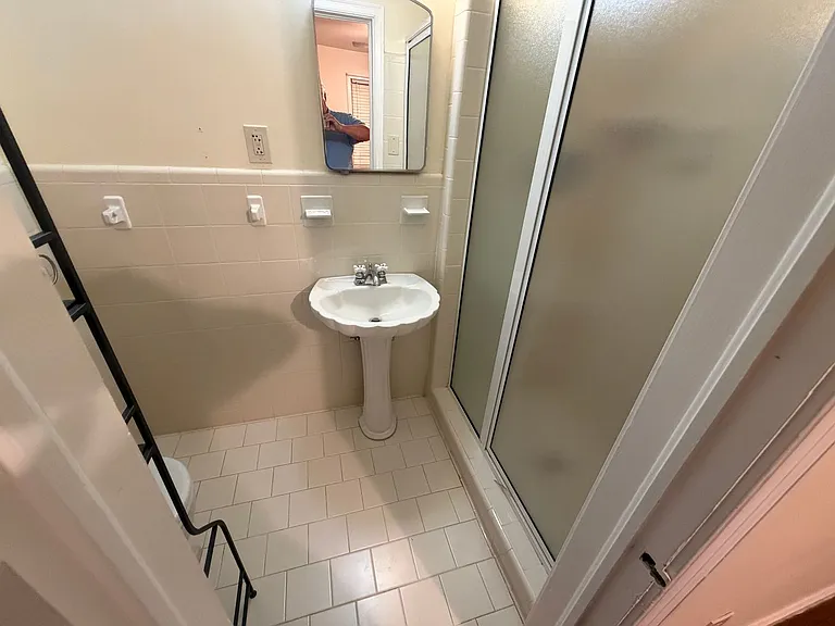 2022 Woodbine Ter NE — Photo 15