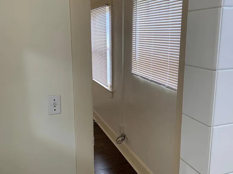 546 Cedar Ave #B — Photo 14