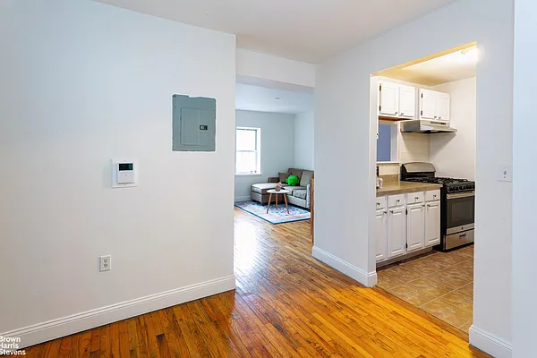 Rented by Brown Harris Stevens | media 7