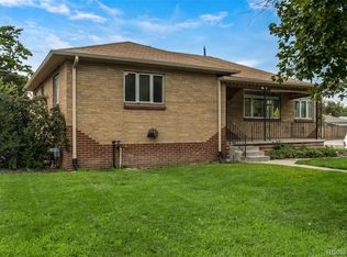 1095 Kramer Ct, Aurora, CO 80010