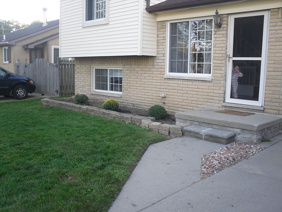1st image of 13410 Marvin St