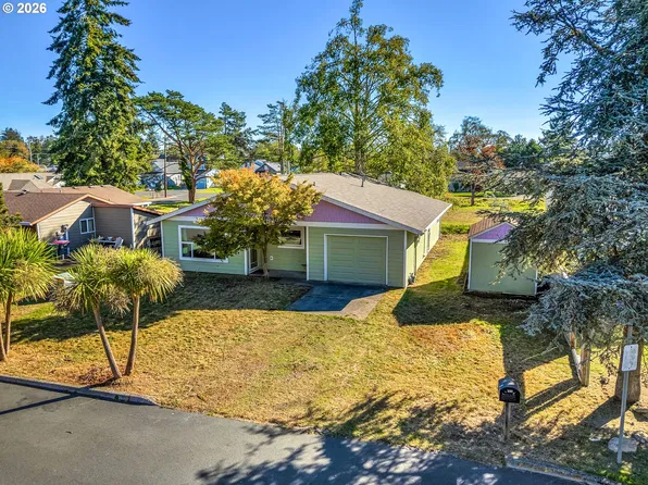 134 SW Cedar Ave, Warrenton, OR 97146