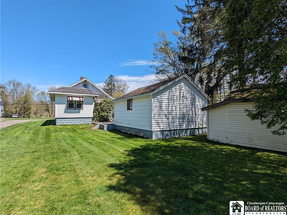 105 Liberty St, Arcade, NY 14009 Zillow