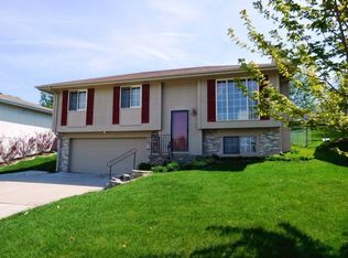 13103 Himebaugh Ave, Omaha, NE 68164