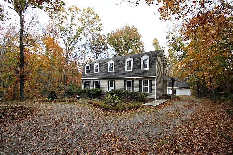 Gorgeous Dutch Colonial home