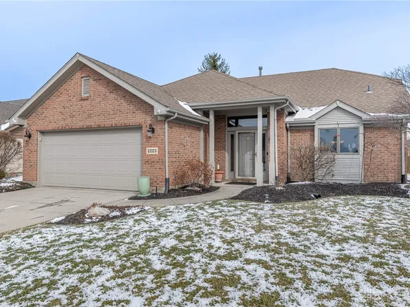 2223 Four Seasons Trl, Miamisburg, OH 45342