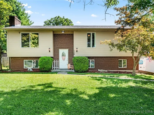 1120 Estate Drive, Georgetown, IN 47122