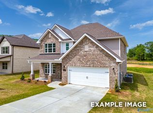 240 Irish Hill Dr, Meridianville, AL 35759