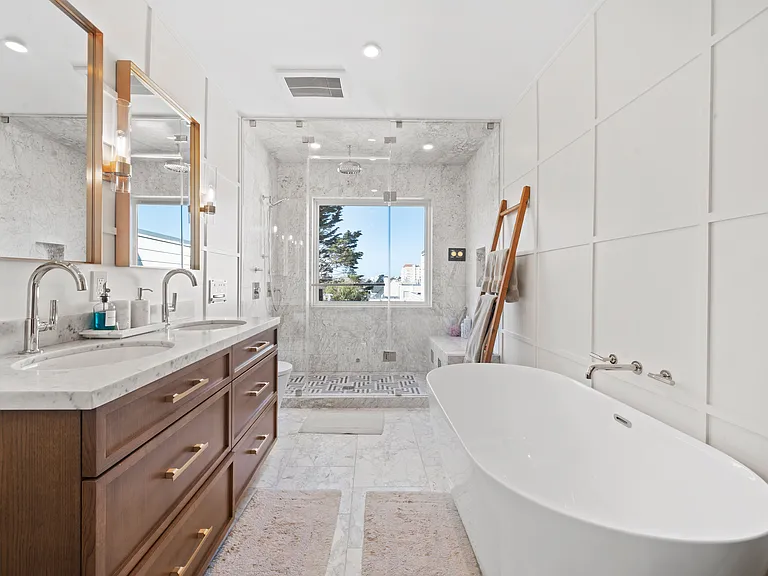2339 Laguna St — Photo 14