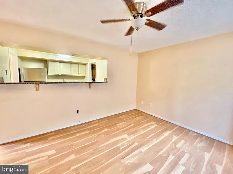 8864 Walutes Cir #C — Photo 6