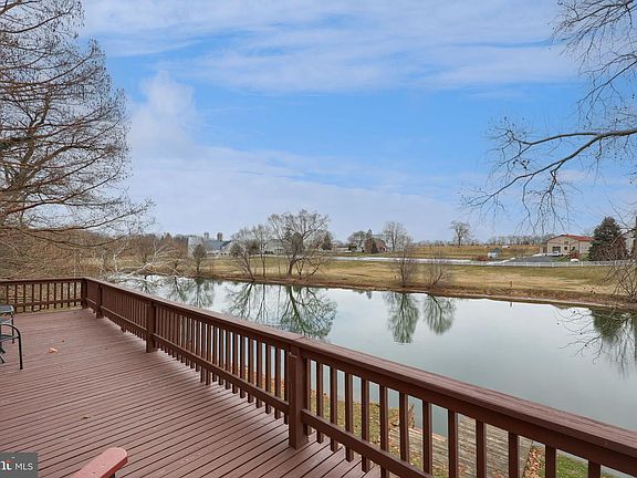 4th image of 291 Bushong Rd