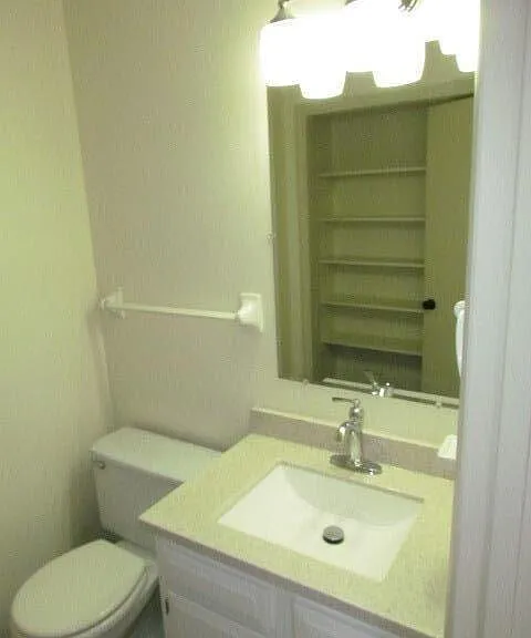 3375 Moundview Ct #B — Photo 19