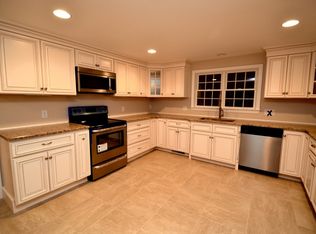 28 Unneberg Ave, Succasunna, NJ 07876