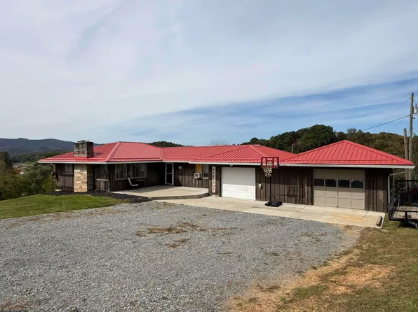 43 Gwendolyn Dr, Elkins, WV 26241