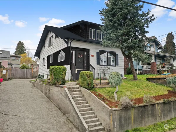 709 Chester Avenue, Bremerton, WA 98337