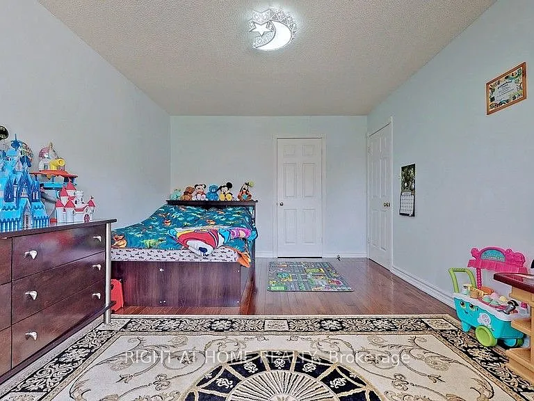 95 Lensmith Dr #MAIN AND UPPER FLOOR — Photo 10