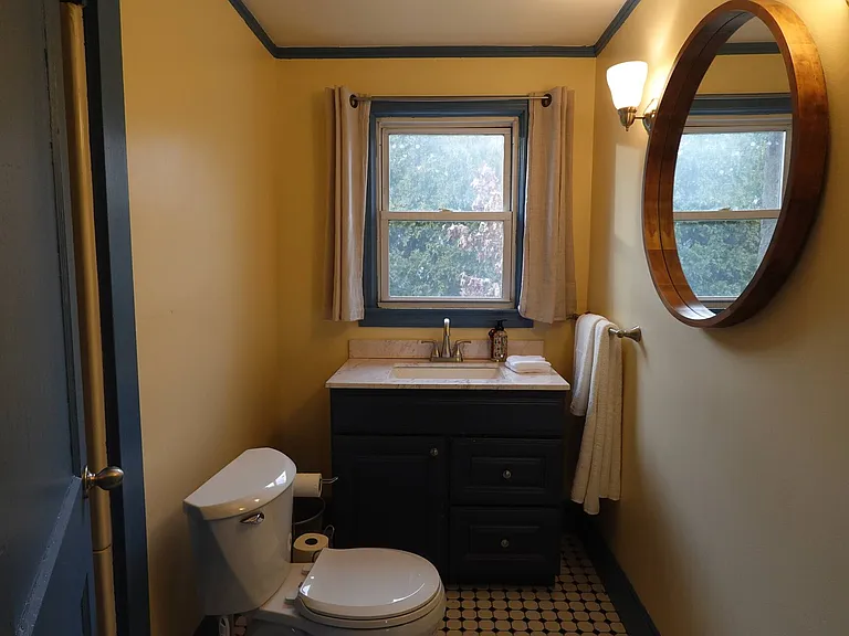 1 E Lake Dr — Photo 7