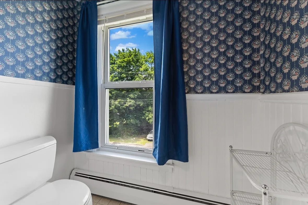 1 bed, 800 sqft, $1,350 — Photo 4