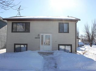 1801 3rd Ave E, West Fargo, ND 58078