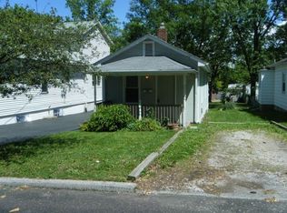 586 Andrews Ave, Saint Louis, MO