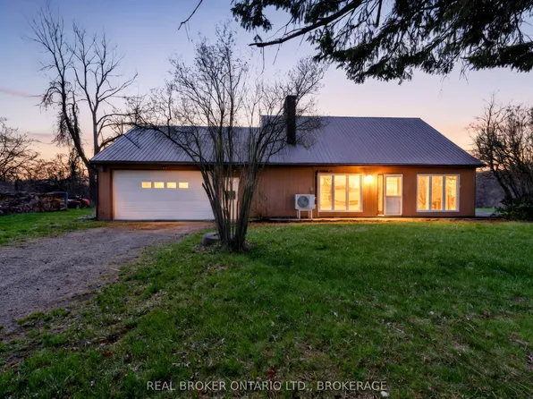 2268 McIntyre Rd, Loyalist, ON K0H 1G0