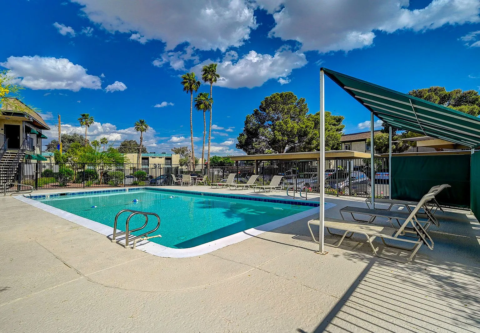 Desert Pines Villas — Photo 3